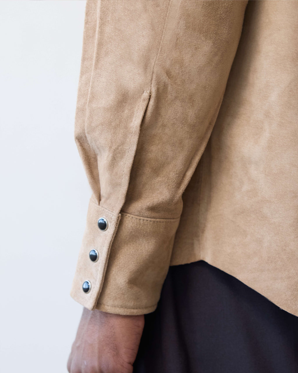 Carter Young Suede Western Shirt - Almond