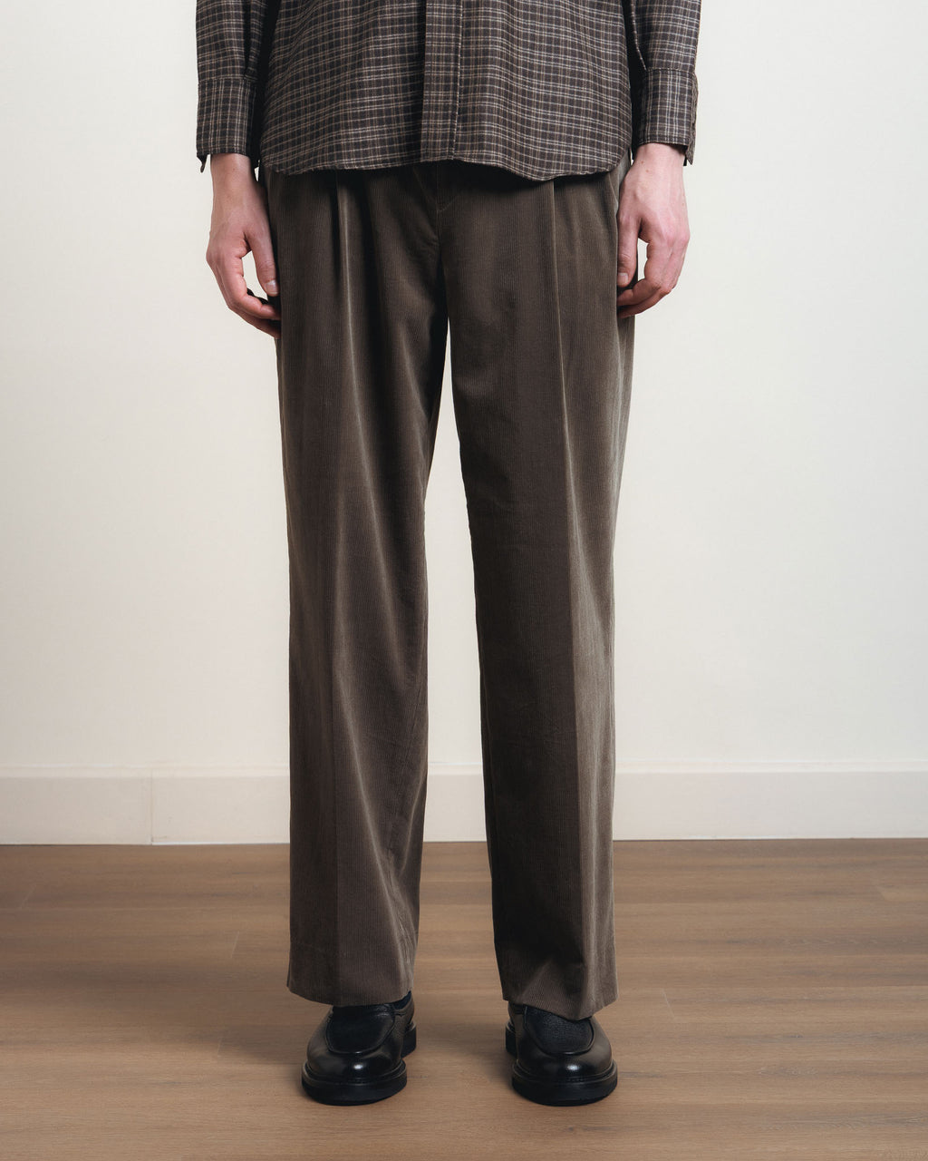 Kaptain Sunshine Cotton Corduroy Shoecut Slacks - Brown