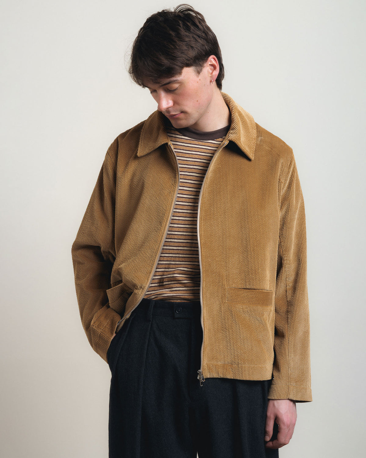 Cawley Sandy Jacket 8-Wale Corduroy - Tan