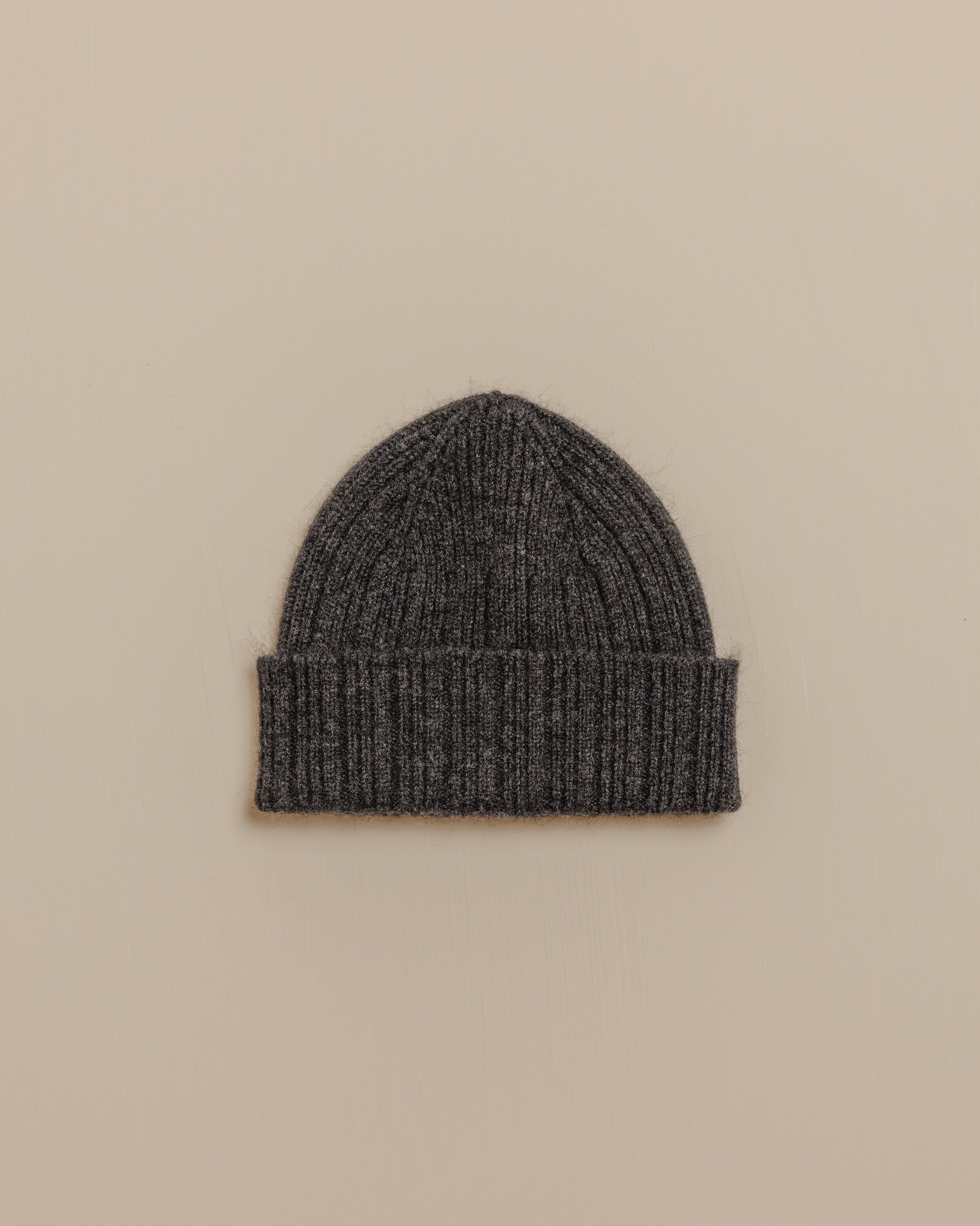 Geelongora Beanie - Charcoal