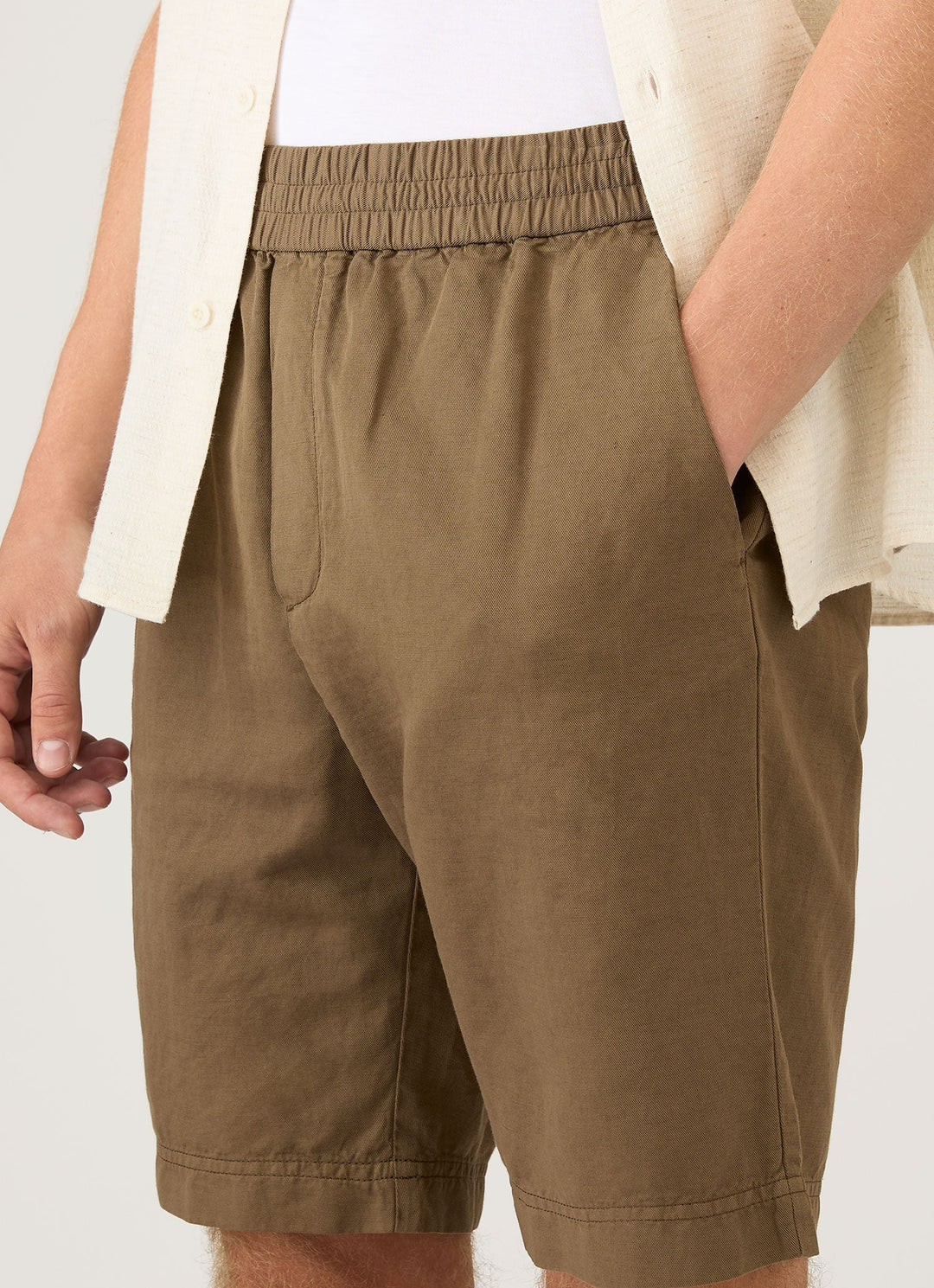Sunspel Cotton Linen Drawstring Short - Dark Cedar