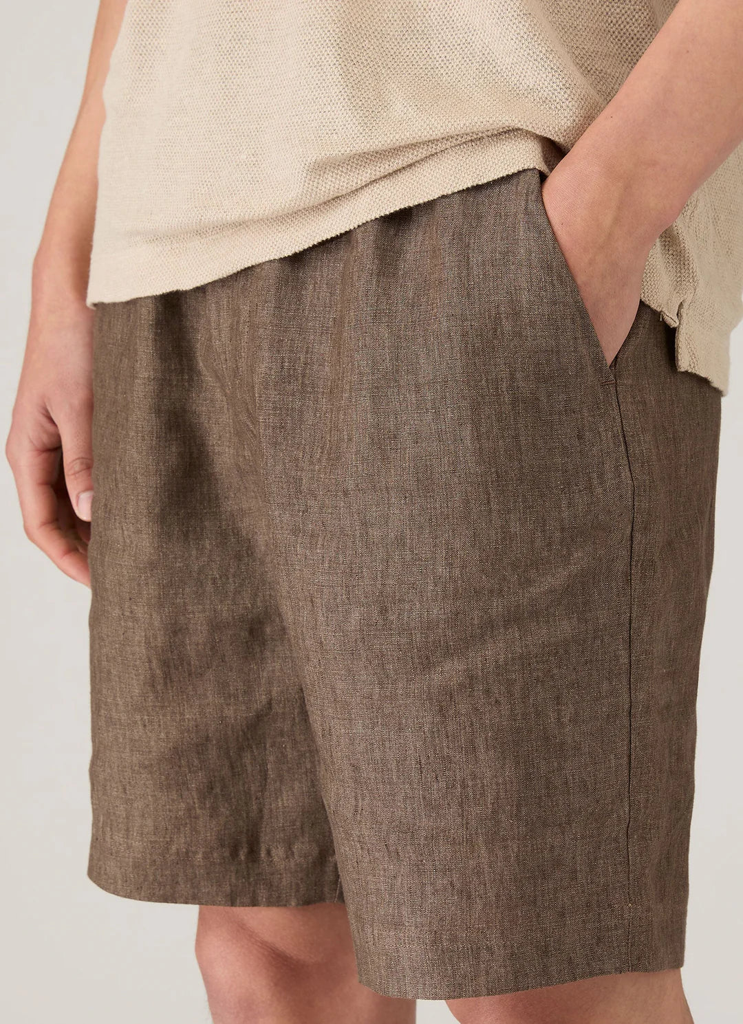 Sunspel Linen Drawstring Short - Dark Walnut
